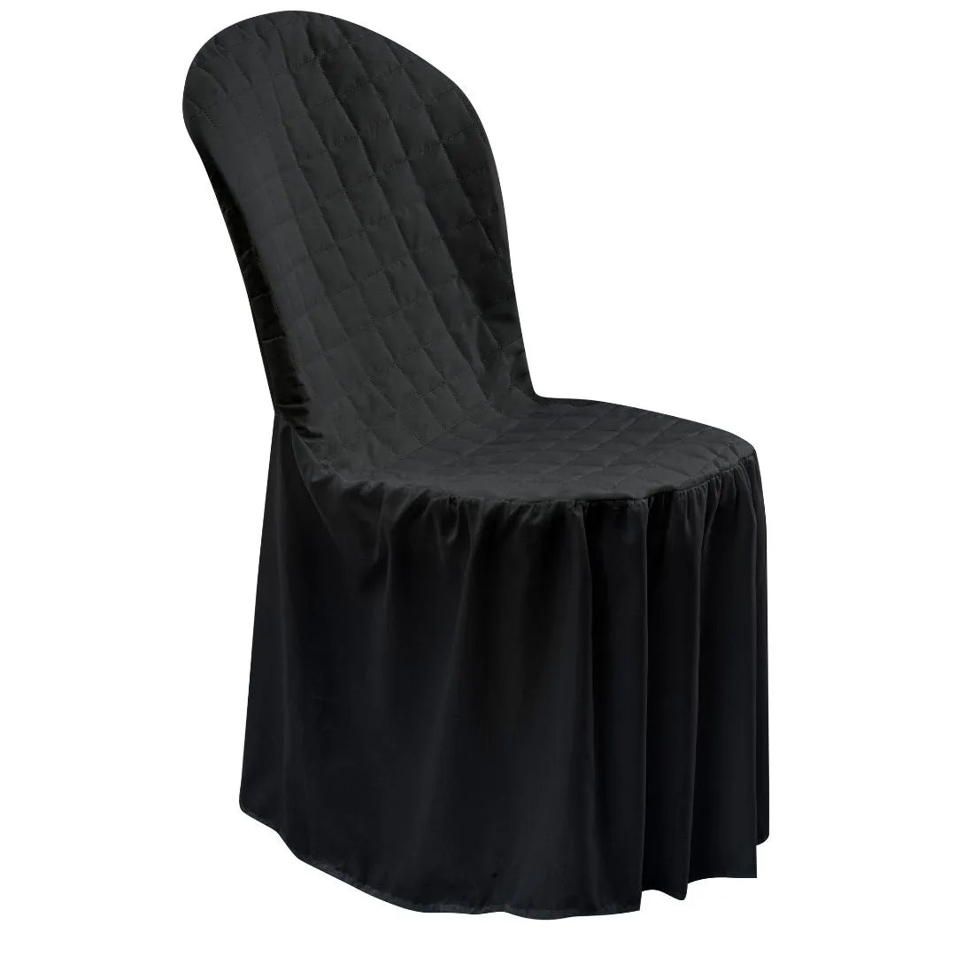 Veja detalhes lindos da capa de cadeira para festa preta da Charme do detalhe