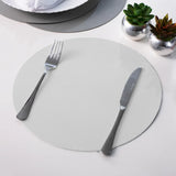 Foto do Jogo Americano Redondo Sousplat Corino Impermeável Branco da Chame do Detalhe muito bonita