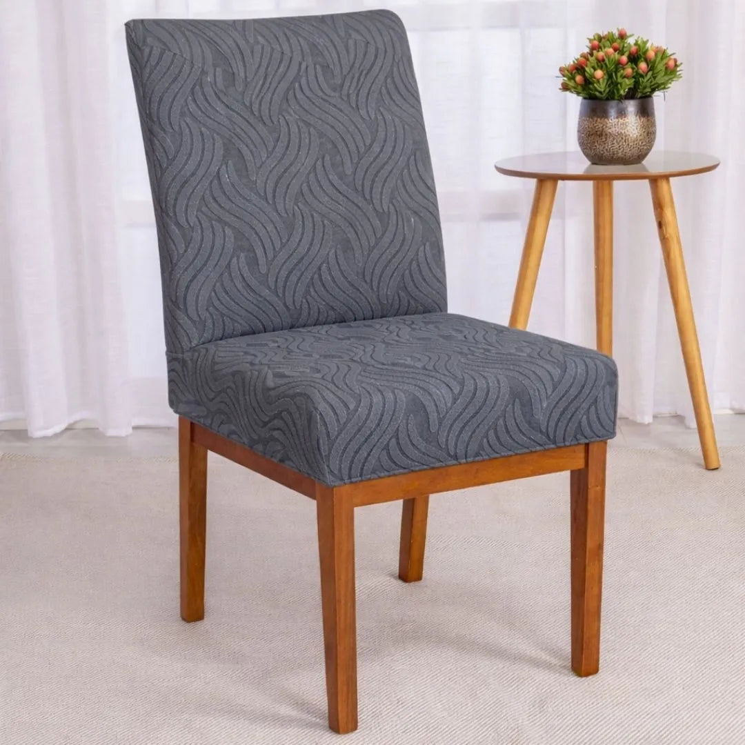 Foto Capa para Cadeira Boutique Tejo  Cinza muito bonita