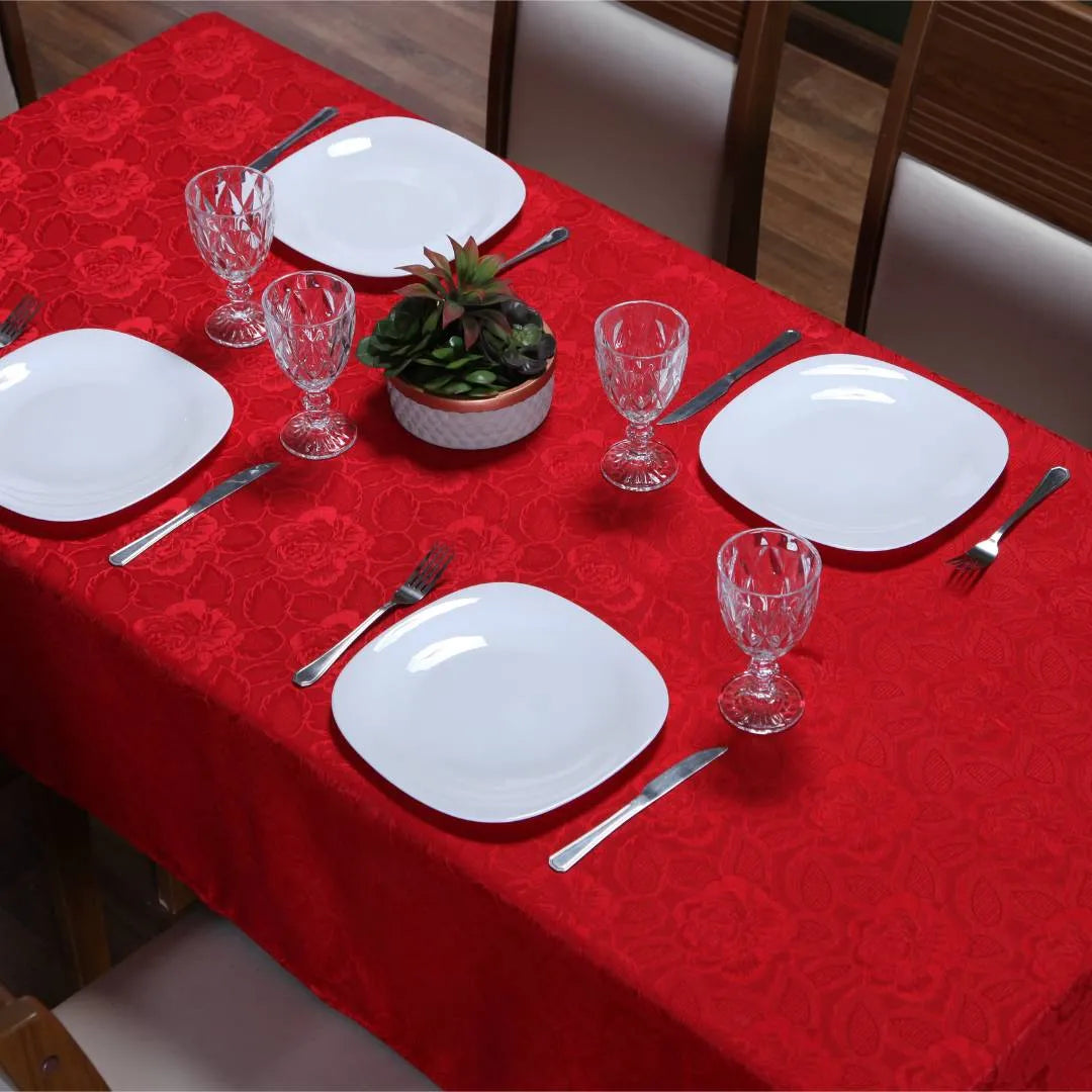 Fotos da Toalha de Mesa Jacquard Vermelha muito bonita